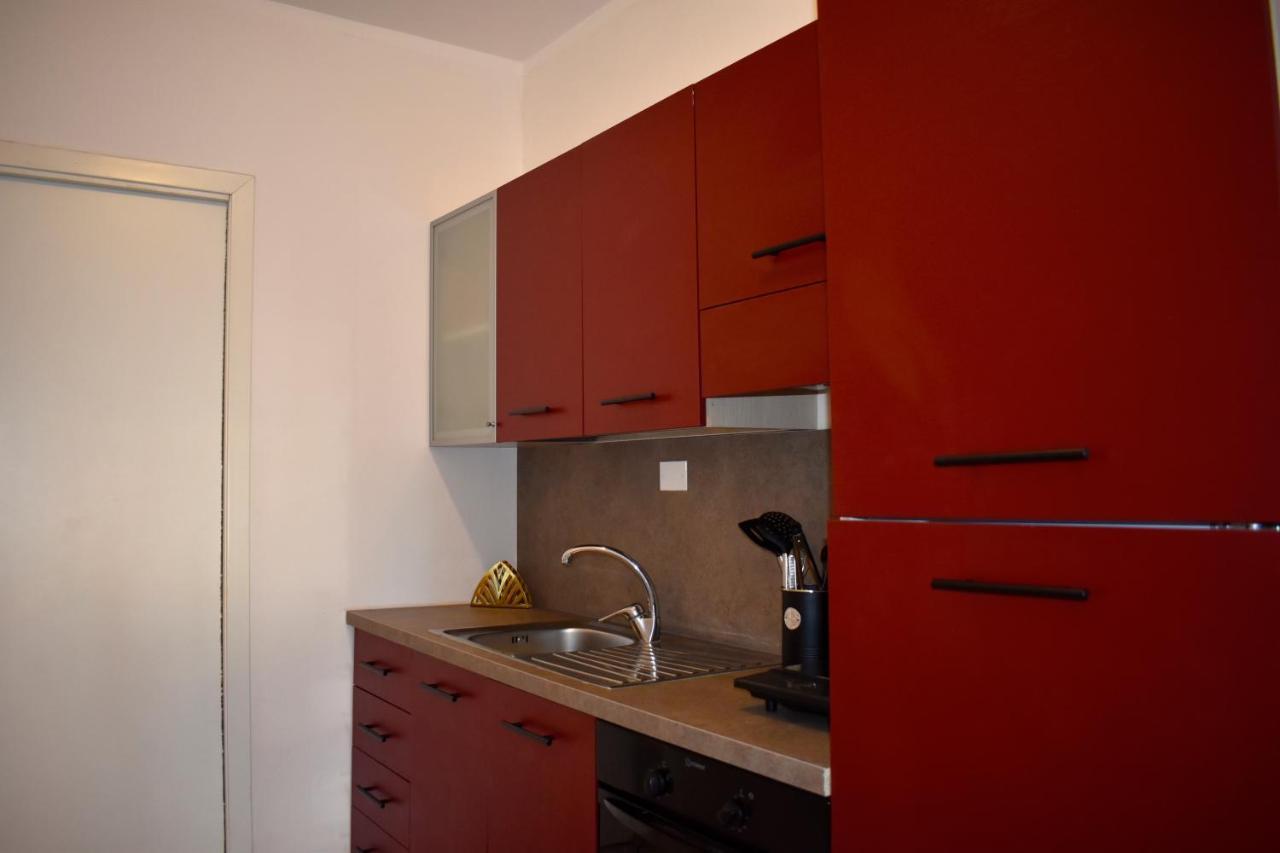 Appartamenti Villa Lina Ντεζεντσάνο ντελ Γκάρντα Εξωτερικό φωτογραφία