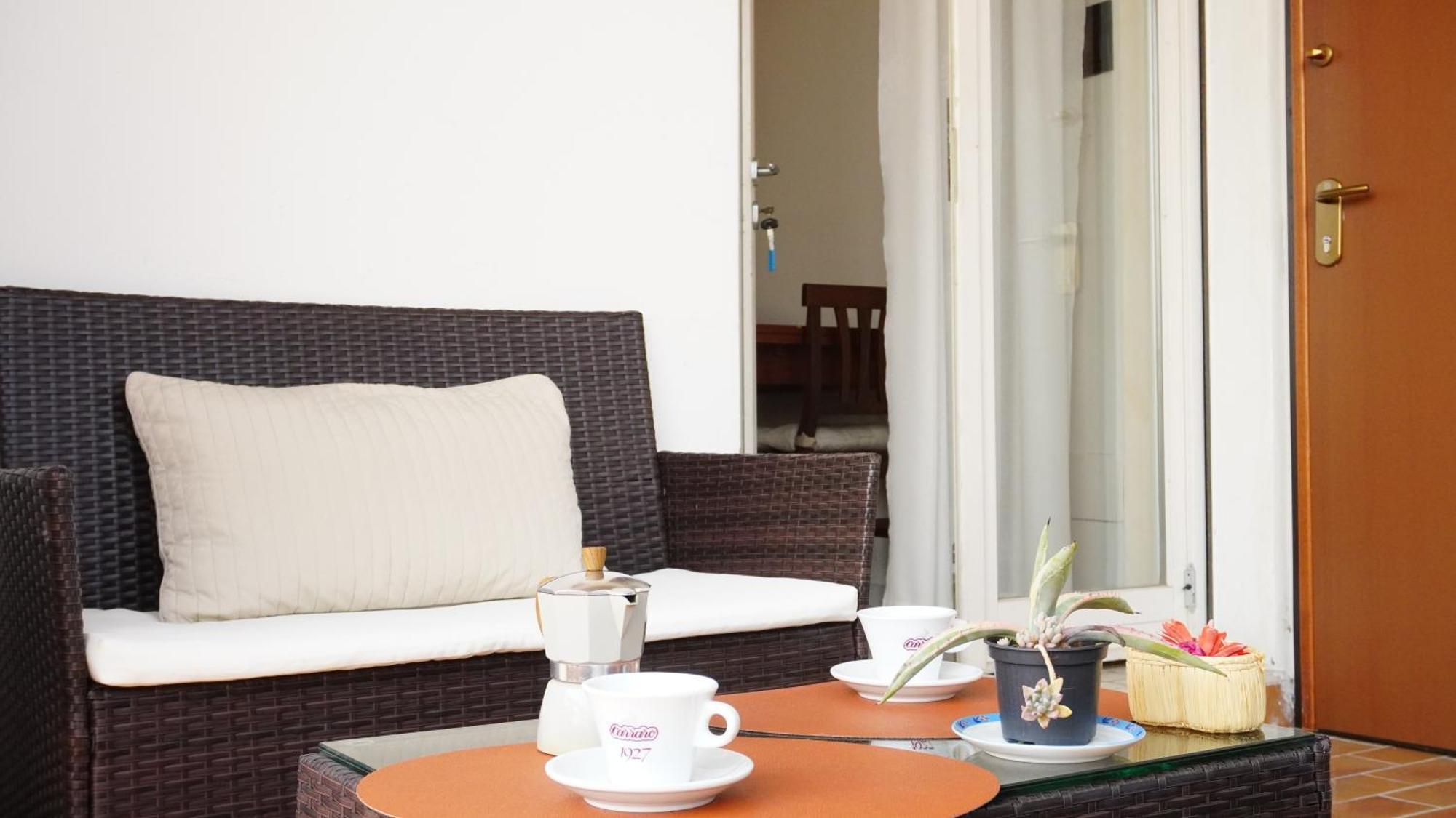 Appartamenti Villa Lina Ντεζεντσάνο ντελ Γκάρντα Εξωτερικό φωτογραφία