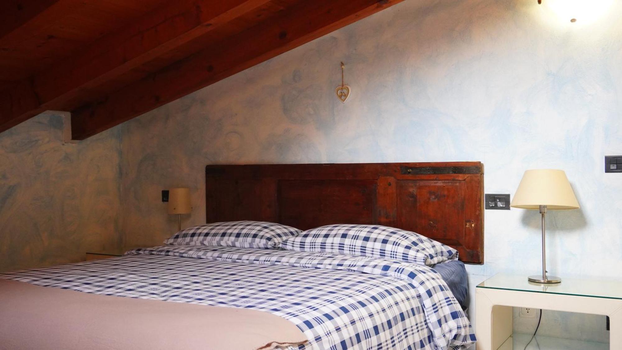 Appartamenti Villa Lina Ντεζεντσάνο ντελ Γκάρντα Εξωτερικό φωτογραφία