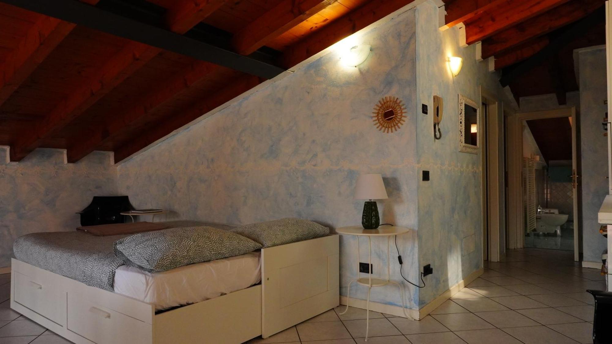 Appartamenti Villa Lina Ντεζεντσάνο ντελ Γκάρντα Εξωτερικό φωτογραφία