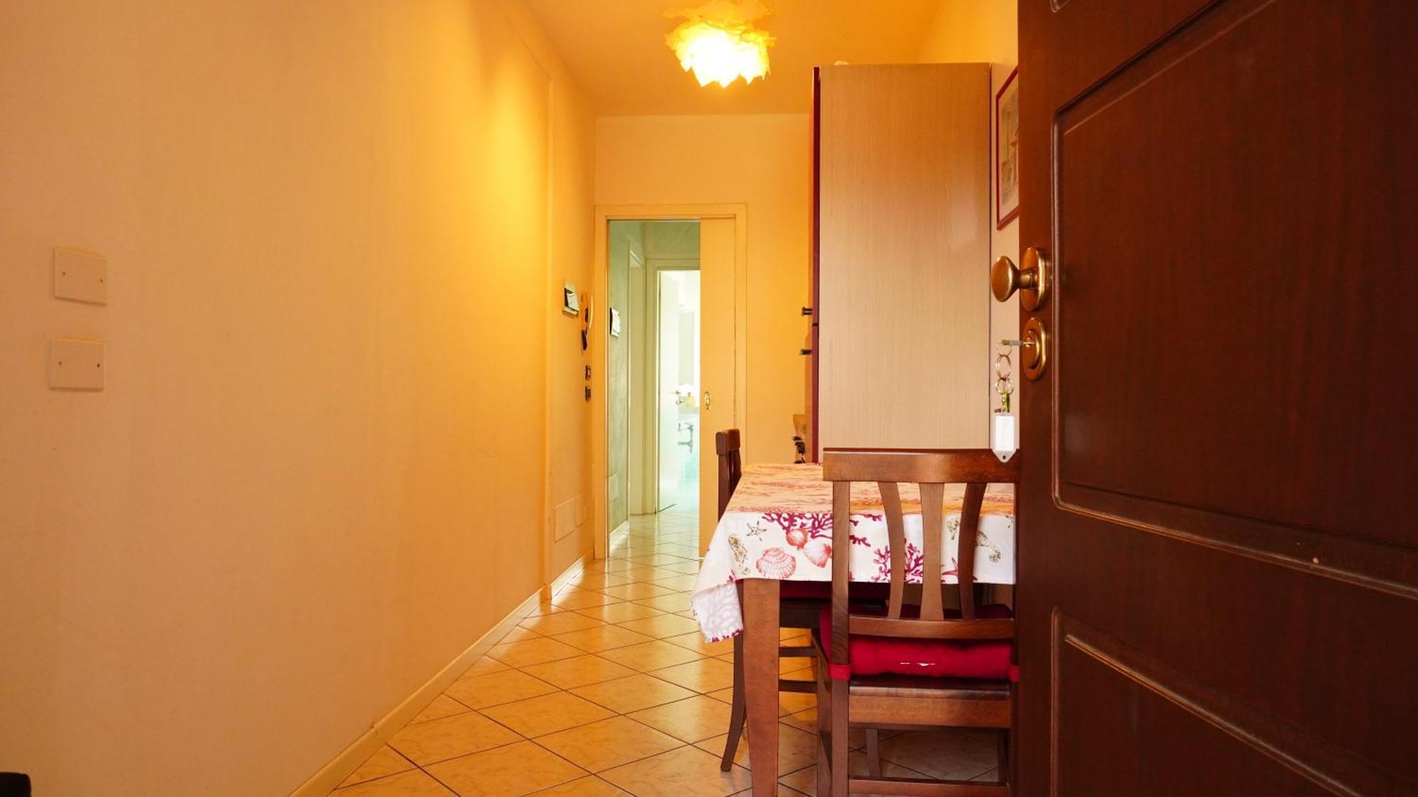 Appartamenti Villa Lina Ντεζεντσάνο ντελ Γκάρντα Εξωτερικό φωτογραφία