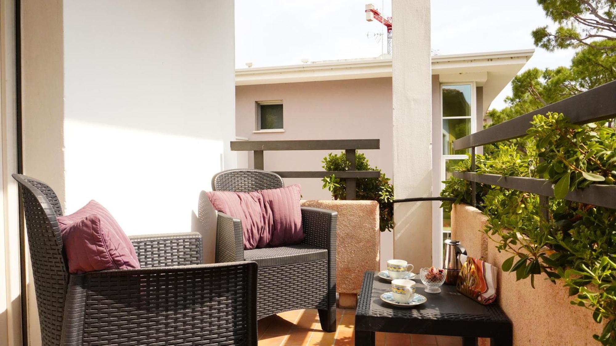 Appartamenti Villa Lina Ντεζεντσάνο ντελ Γκάρντα Εξωτερικό φωτογραφία