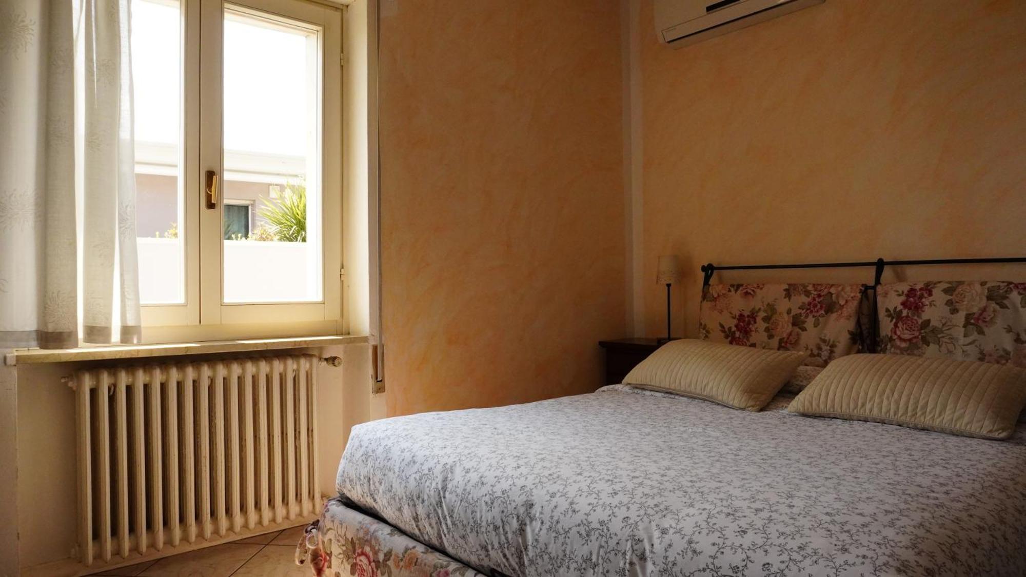 Appartamenti Villa Lina Ντεζεντσάνο ντελ Γκάρντα Εξωτερικό φωτογραφία
