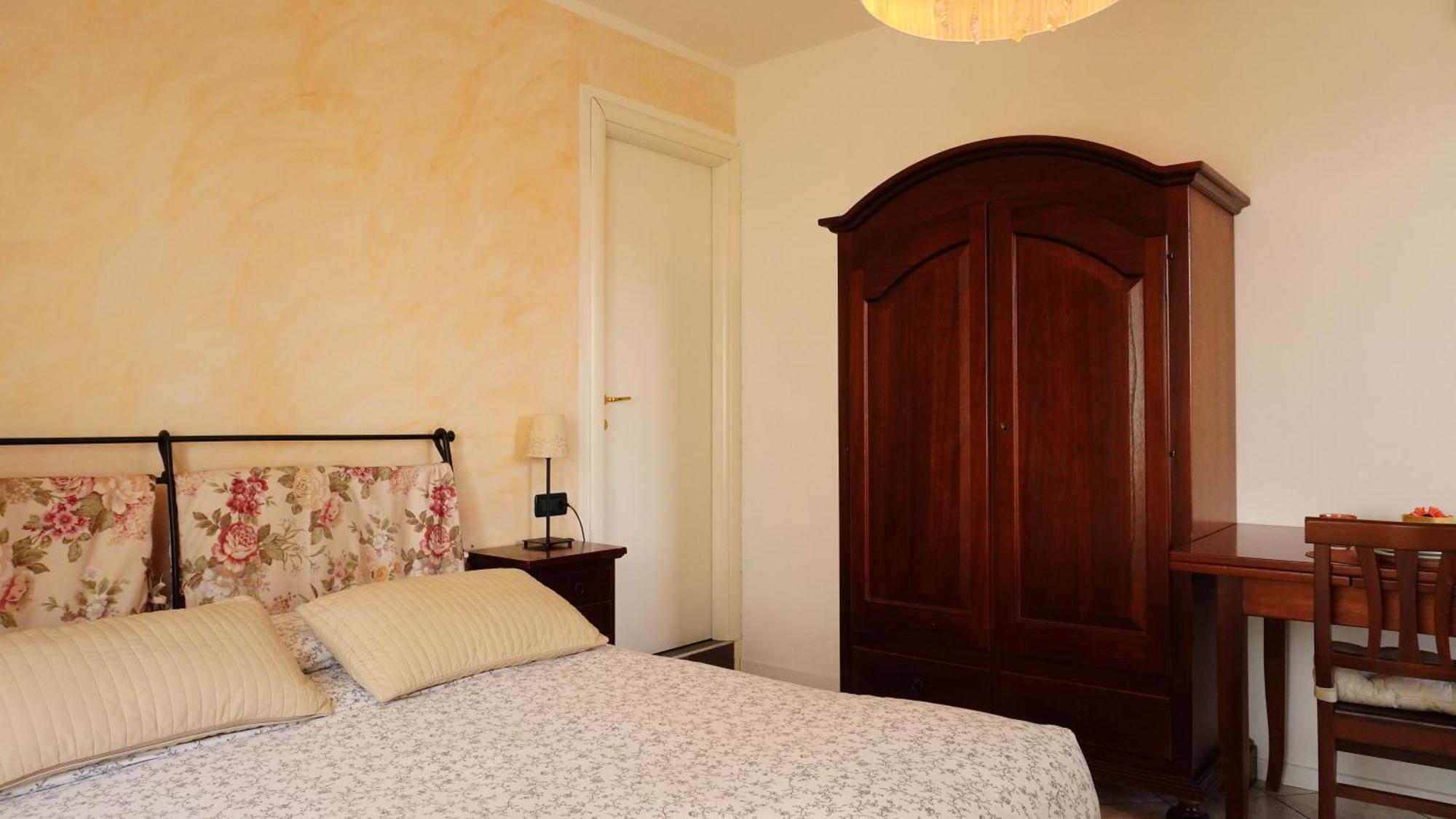 Appartamenti Villa Lina Ντεζεντσάνο ντελ Γκάρντα Εξωτερικό φωτογραφία